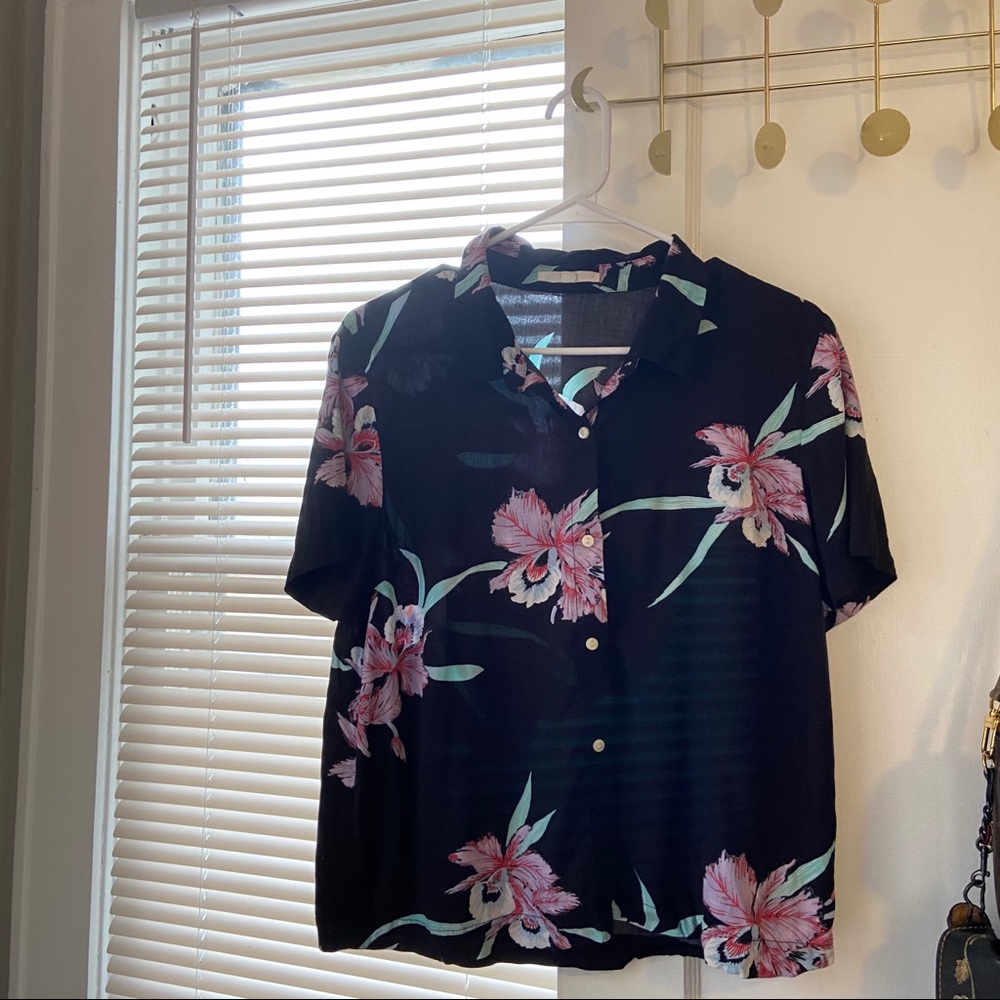 Floral vans button up